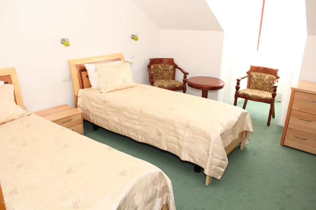 Отель Hotel Chayka Мариуполь-59
